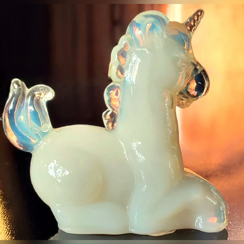 Vntg Boyd Light Yellow Slag Glass Little Lucky the Unicorn 🦄 - Picture 9 of 11
